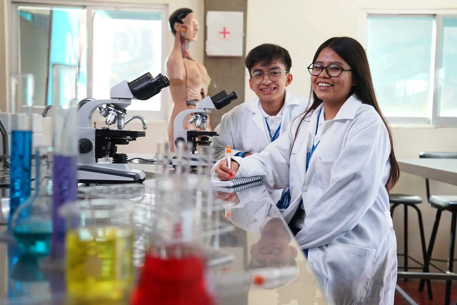 Preparatoria en Puebla Instituto Gandhi Incorporada a la BUAP laboratorio de biologia quimica prepa en Puebla Preparatoria en Puebla Instituto Gandhi Incorporada a la BUAP laboratorio de biologia quimica prepa en Puebla